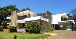 Townhouse in 1 acre for Sale in Lavington