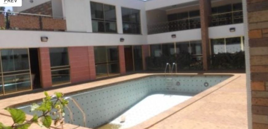 Townhouse in 1 acre for Sale in Lavington