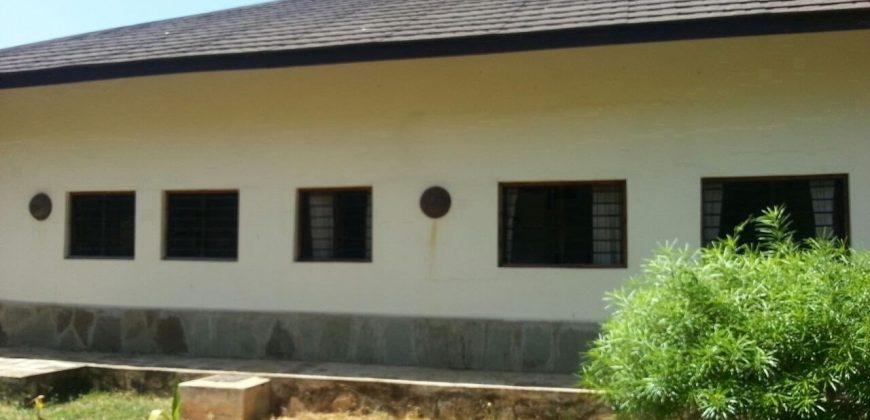 Villa for Sale in Mambrui Malindi on 2nd row from beach