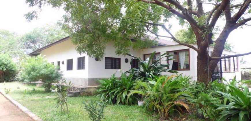 Villa for Sale in Mambrui Malindi on 2nd row from beach