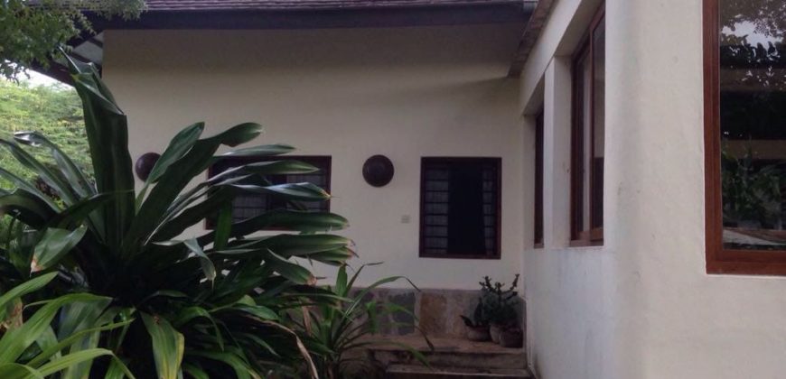 Villa for Sale in Mambrui Malindi on 2nd row from beach