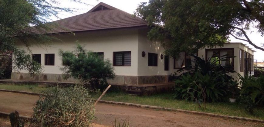 Villa for Sale in Mambrui Malindi on 2nd row from beach