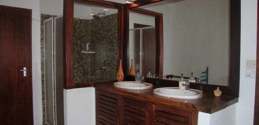 Villa for Sale in Mambrui Malindi on 2nd row from beach