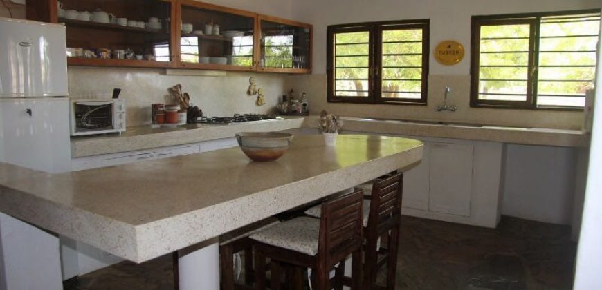 Villa for Sale in Mambrui Malindi on 2nd row from beach